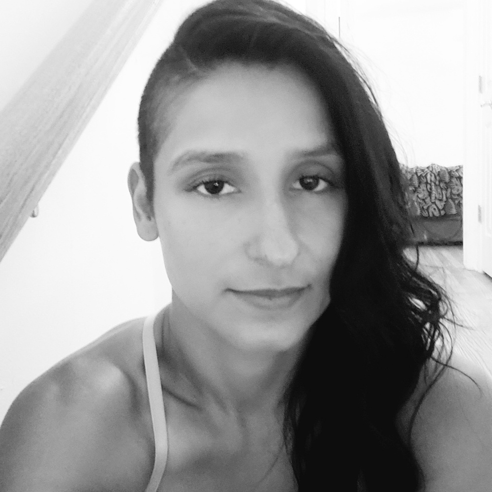 Meet your Posher, Nicole
